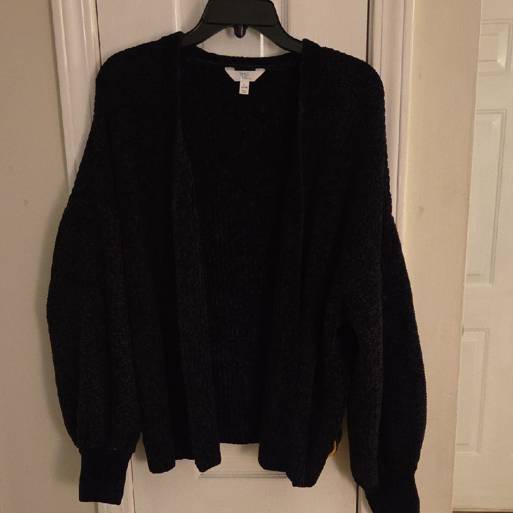 Time and Tru Black Open-Front Cardigan